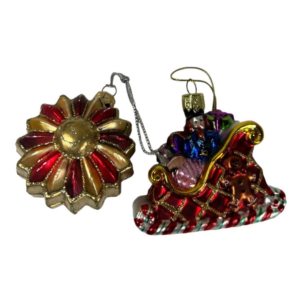 Two Vintage Blown Glass Ornaments‎